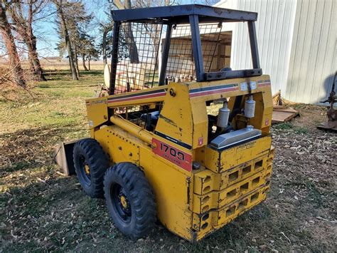 mustang 1700 skid steer reviews